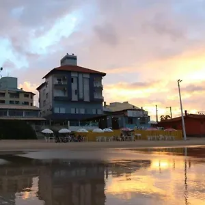 https://paraiso-apart-hotel.santa-catarina-brasil.com