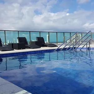 https://ramada-flat.portodegalinhashotels.com